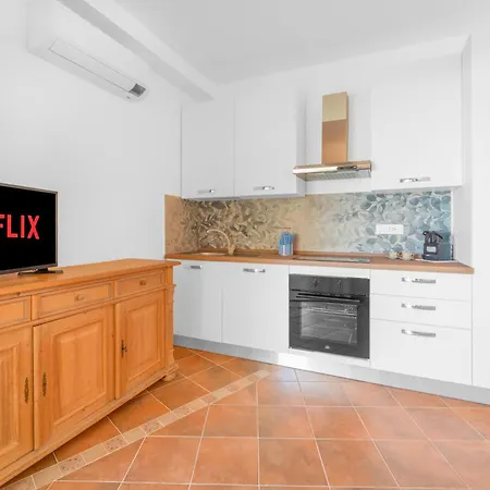 -vista Mare- Casa Con Piscina E A 300 Mt Prázdninový dům